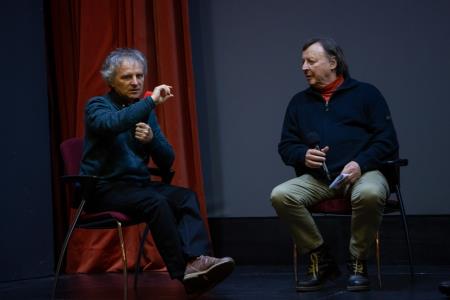 Temni pokrov sveta (17)